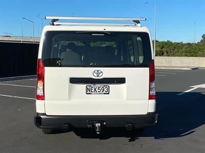 2020 Toyota Hiace - Thumbnail