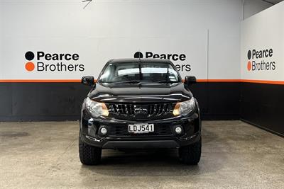 2018 Mitsubishi Triton - Thumbnail