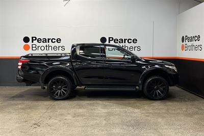 2018 Mitsubishi Triton - Thumbnail