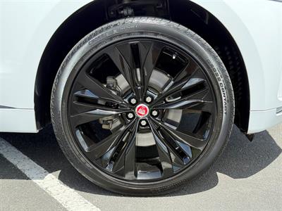 2020 Jaguar F-Pace - Thumbnail