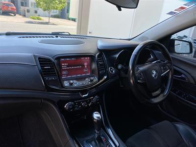 2017 Holden Commodore - Thumbnail