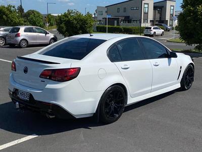 2017 Holden Commodore - Thumbnail