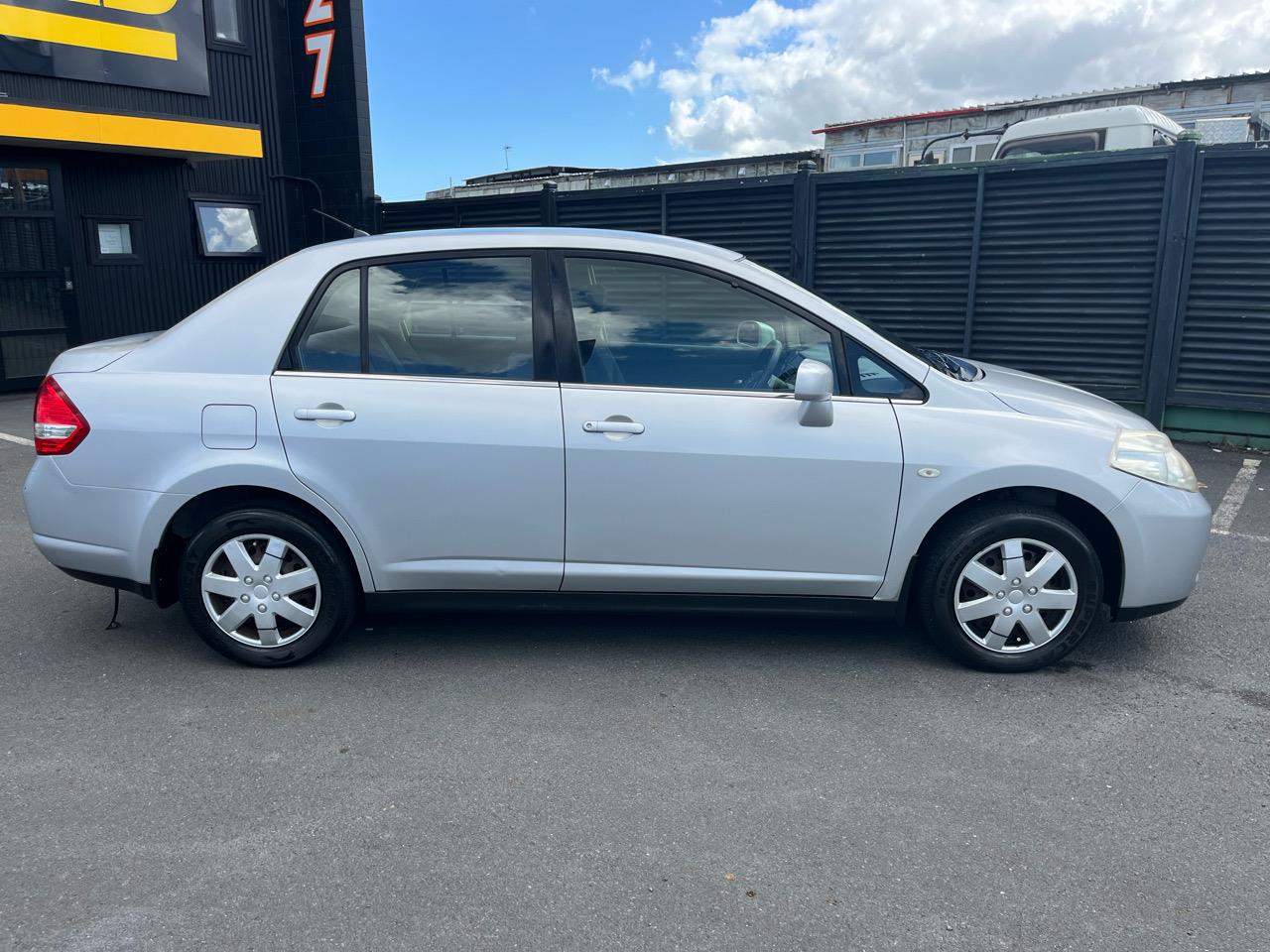 2010 Nissan Tiida