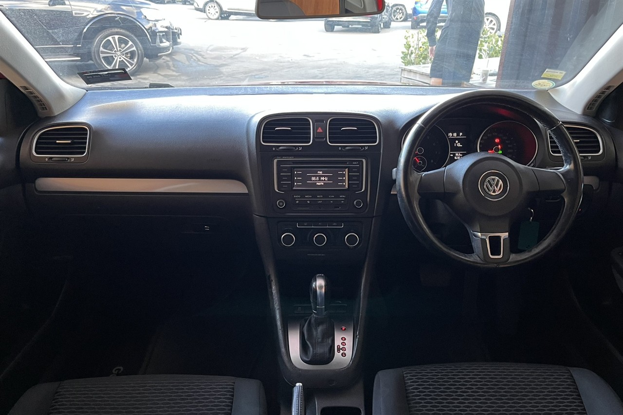 2011 Volkswagen GOLF