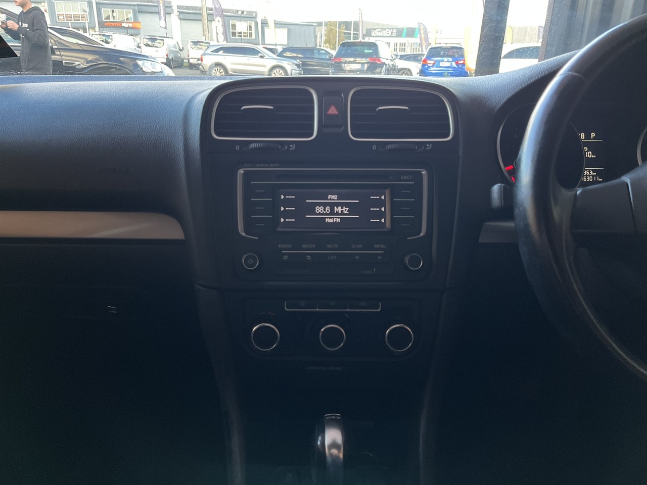 2011 Volkswagen GOLF