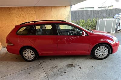 2011 Volkswagen GOLF - Thumbnail