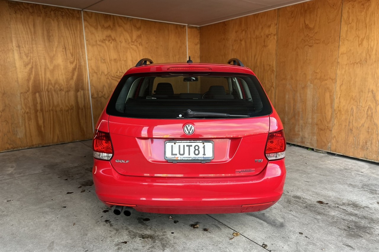 2011 Volkswagen GOLF