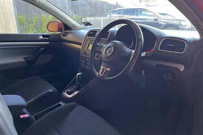 2011 Volkswagen GOLF - Thumbnail