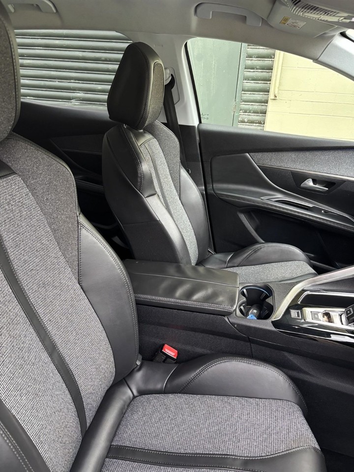 2017 Peugeot 3008