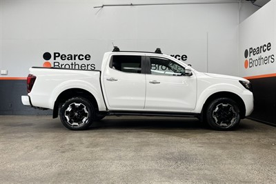 2021 Nissan Navara - Thumbnail