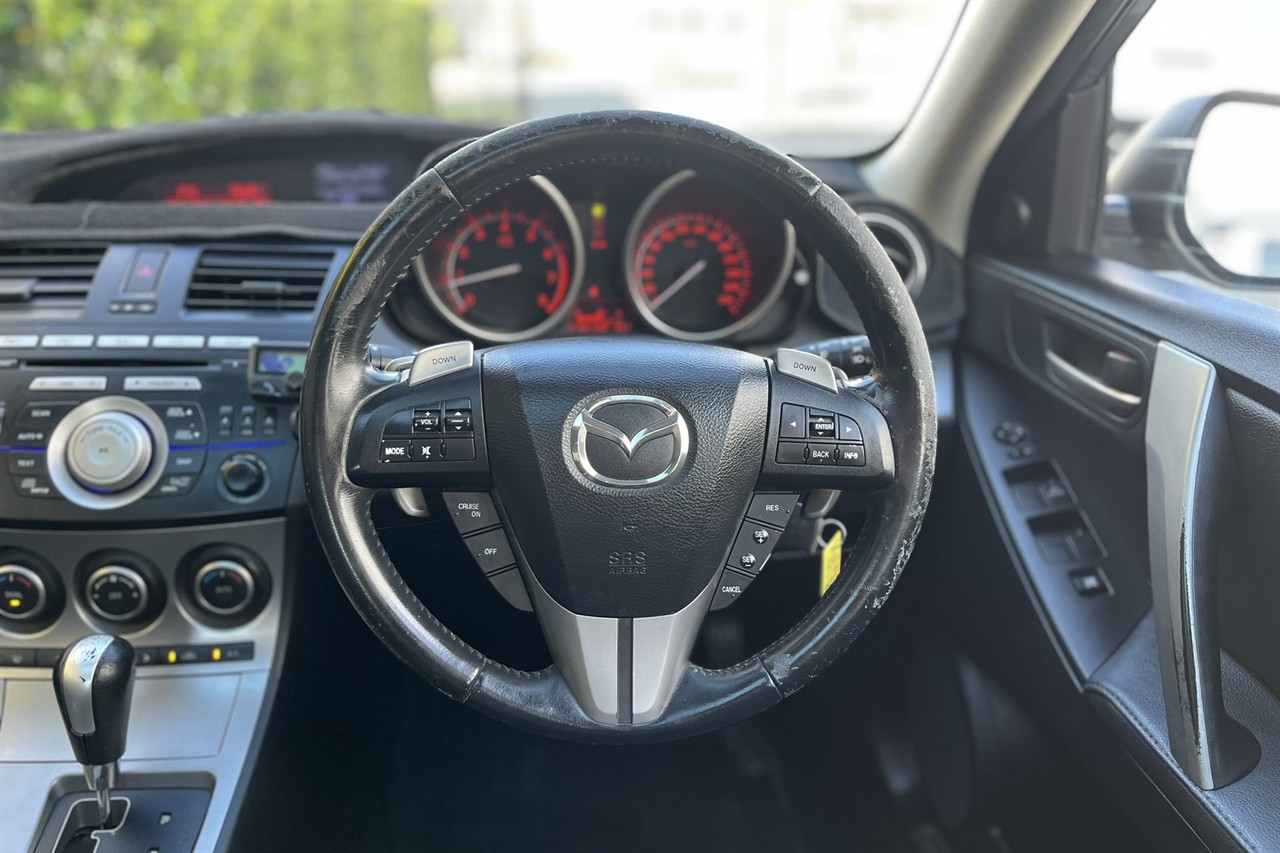 2010 Mazda Mazda 3 SP25