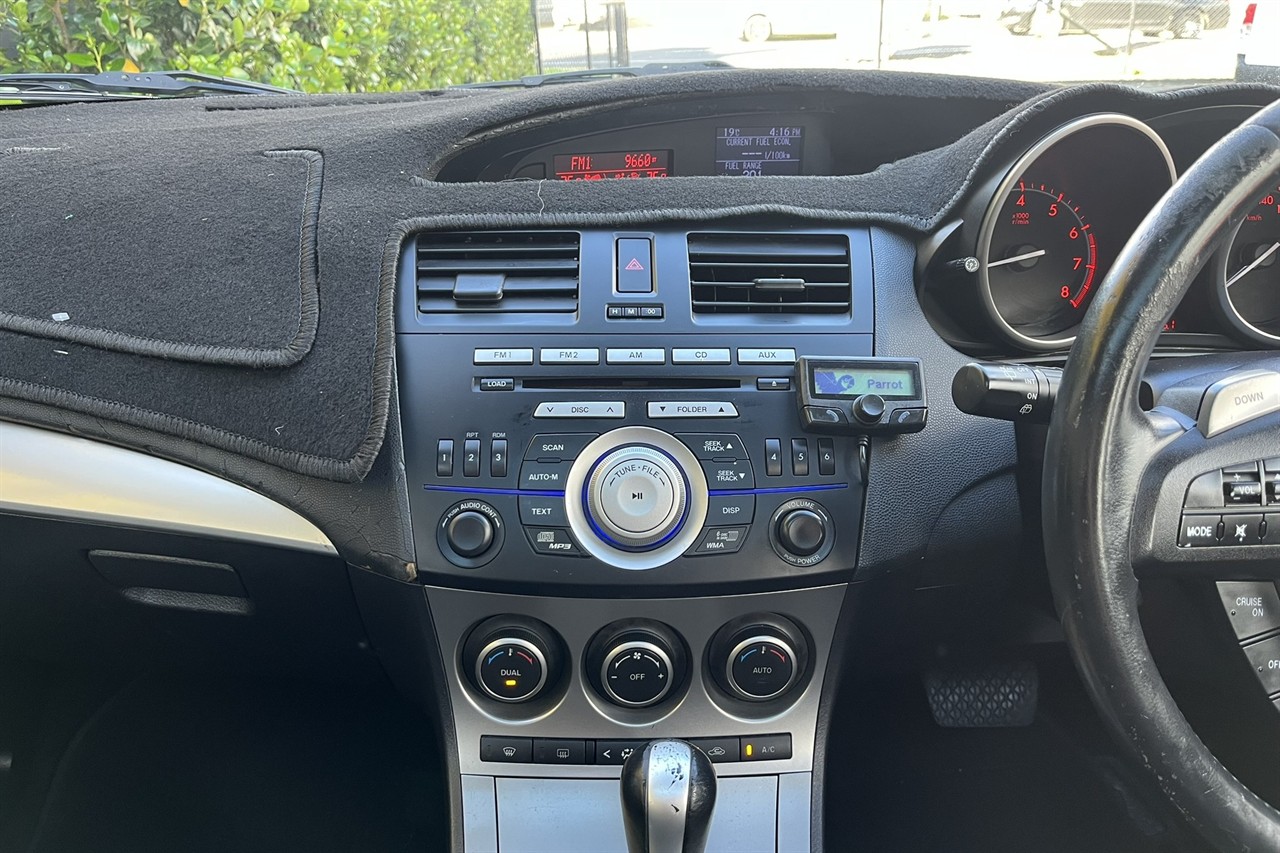 2010 Mazda Mazda 3 SP25
