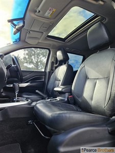 2015 Nissan Navara - Thumbnail