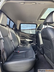 2015 Nissan Navara - Thumbnail