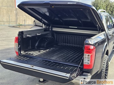 2015 Nissan Navara - Thumbnail
