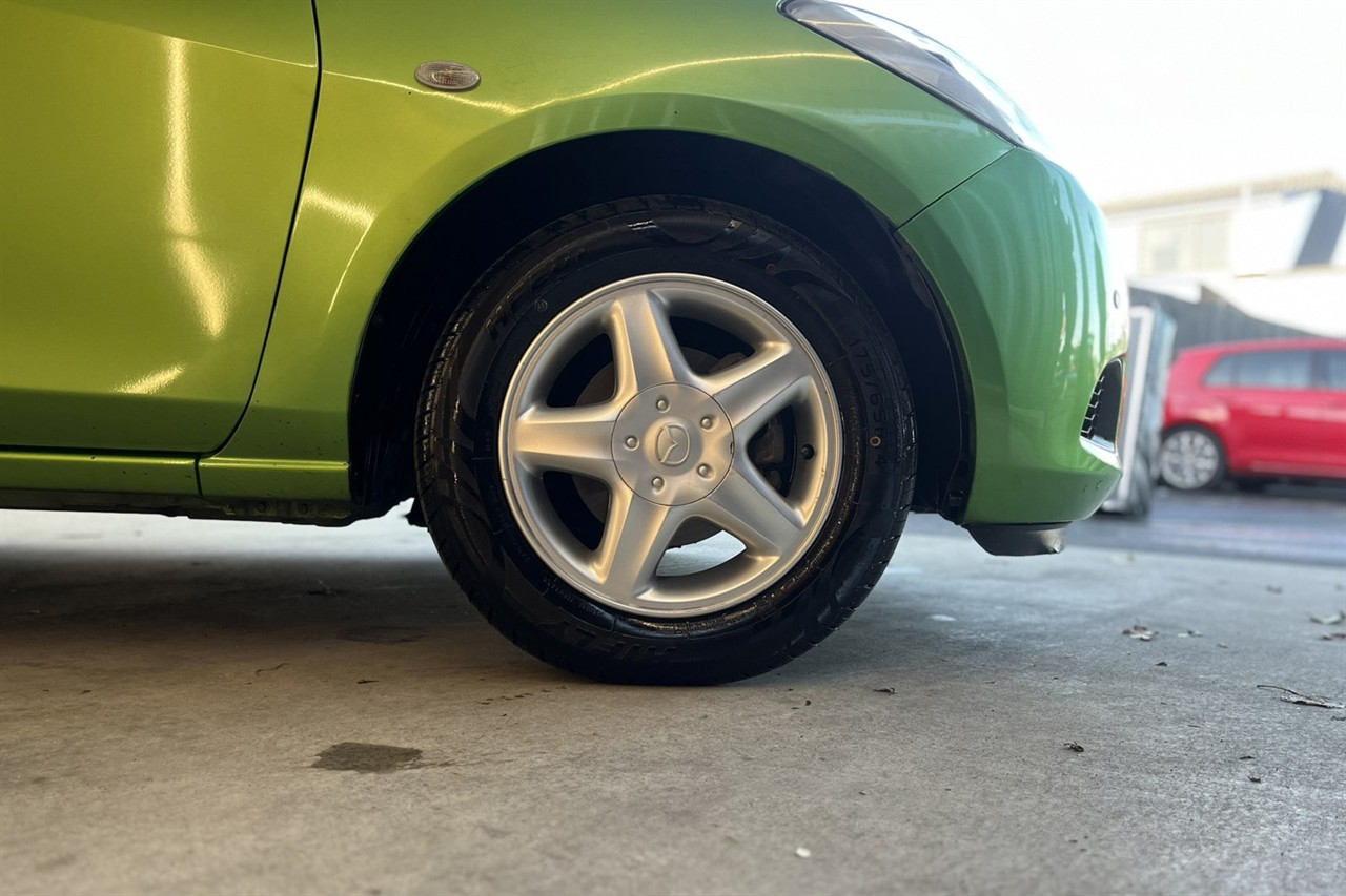 2008 Mazda Demio