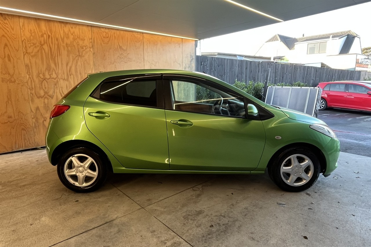 2008 Mazda Demio