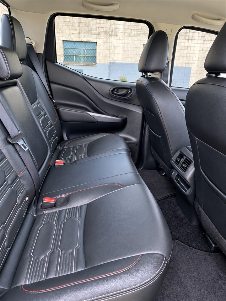 2023 Nissan Navara