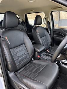 2023 Nissan Navara - Thumbnail