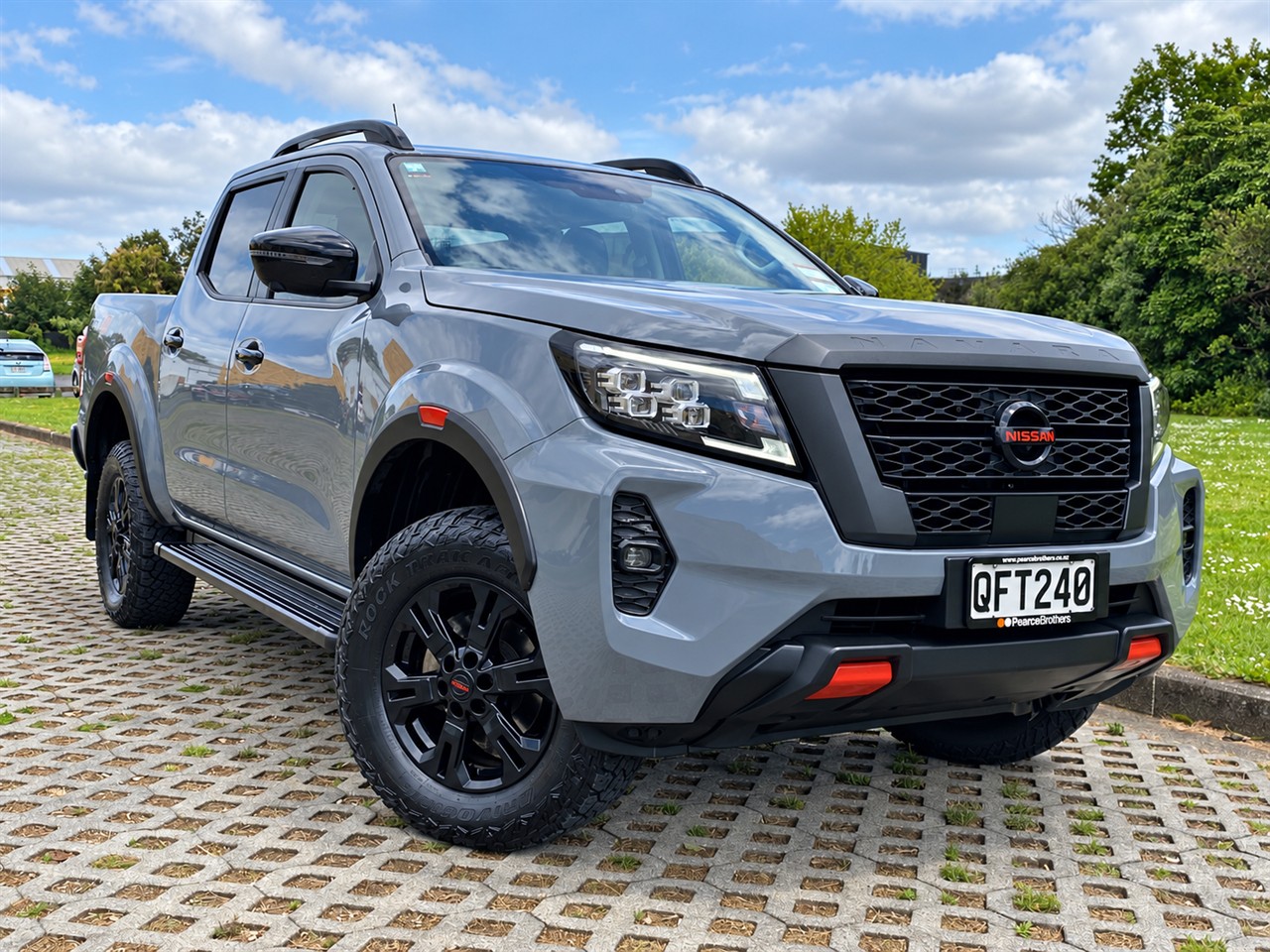 2023 Nissan Navara