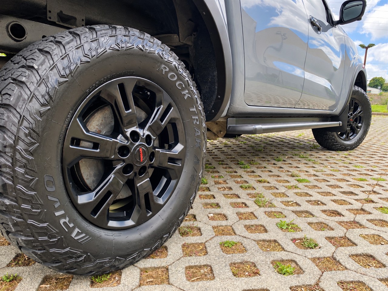 2023 Nissan Navara