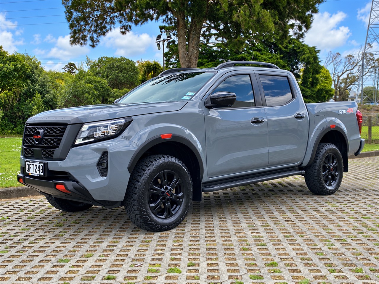 2023 Nissan Navara