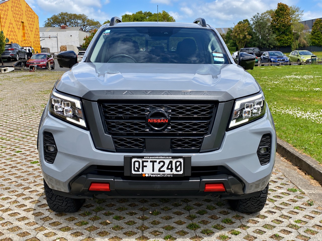 2023 Nissan Navara