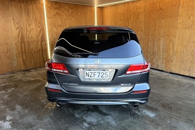 2010 Honda Odyssey - Thumbnail