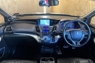 2010 Honda Odyssey - Thumbnail