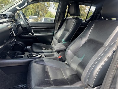 2018 Toyota Hilux - Thumbnail