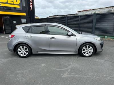 2011 Mazda Axela - Thumbnail