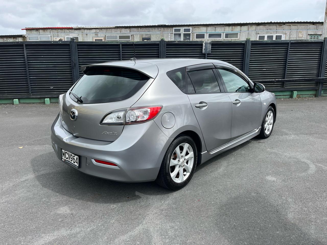 2011 Mazda Axela