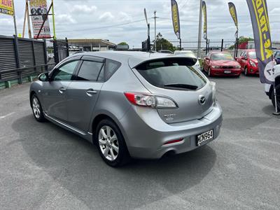 2011 Mazda Axela - Thumbnail