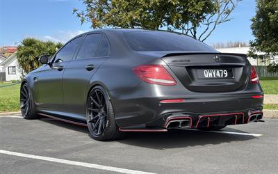 2017 Mercedes-Benz E 63 - Thumbnail