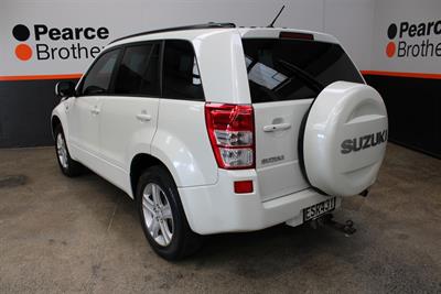 2008 Suzuki Grand Vitara - Thumbnail
