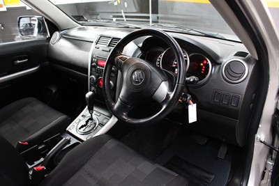 2008 Suzuki Grand Vitara - Thumbnail