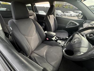 2009 Toyota Vanguard - Thumbnail