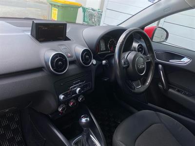 2012 Audi A1 - Thumbnail