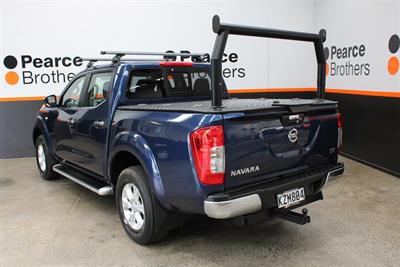 2017 Nissan Navara - Thumbnail