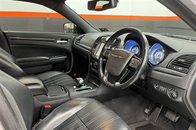 2014 Chrysler 300 - Thumbnail