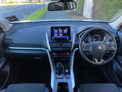 2022 Mitsubishi Eclipse Cross - Thumbnail