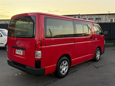 2017 Toyota Hiace - Thumbnail
