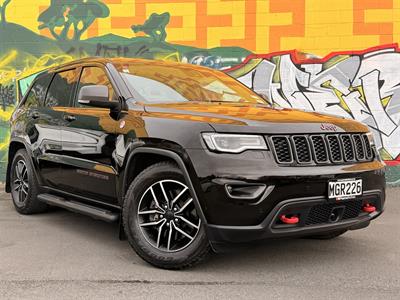 2019 Jeep GRAND CHEROKEE