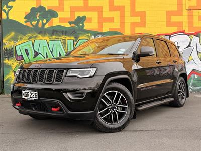 2019 Jeep GRAND CHEROKEE - Thumbnail