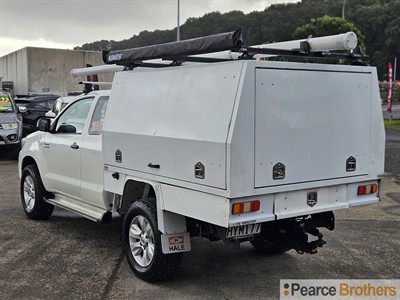 2015 Toyota Hilux - Thumbnail