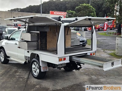 2015 Toyota Hilux - Thumbnail