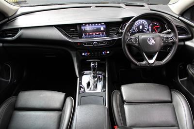 2018 Holden Commodore - Thumbnail