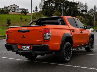 2020 Mitsubishi Triton - Thumbnail