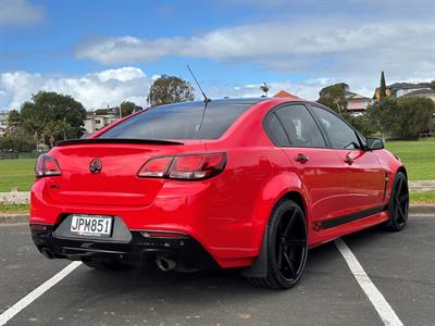 2016 Holden Commodore - Thumbnail