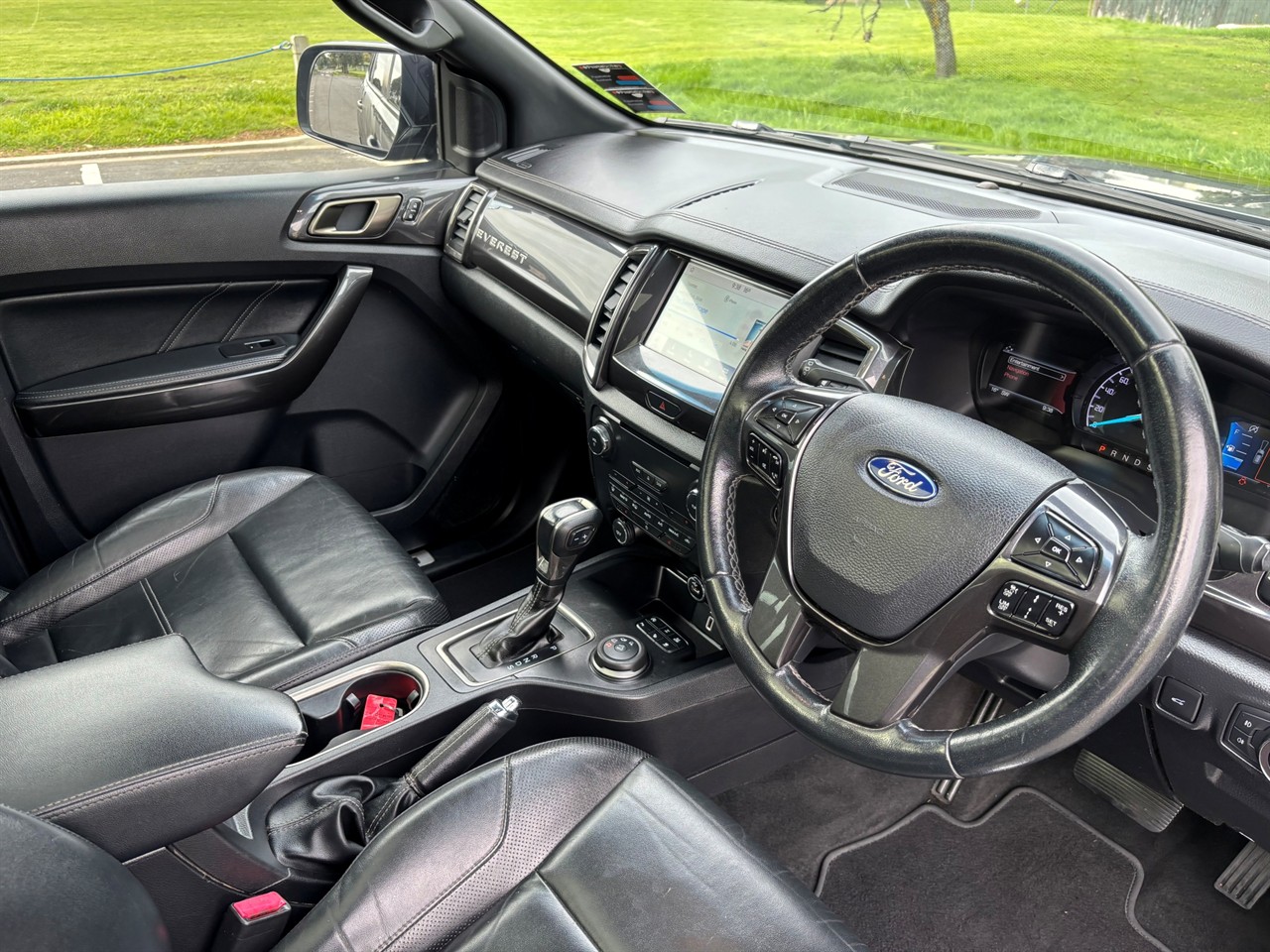 2019 Ford Everest
